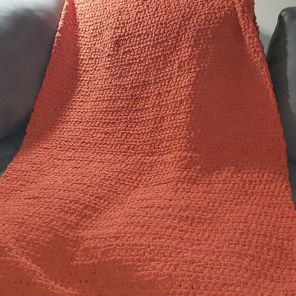 NEW- Handmade Chunky Fall Blanket- Burnt Orange - Picture 2 of 6